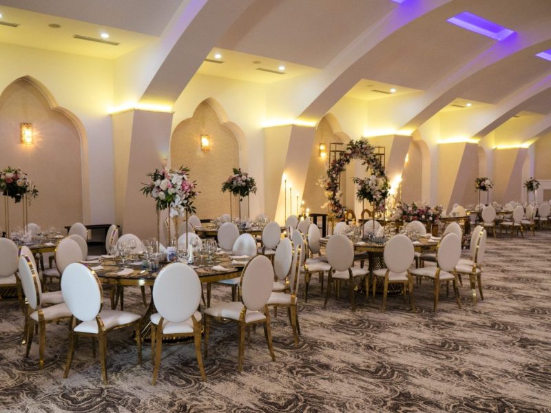 Metropolitan by Monarh – Salonul Portofino