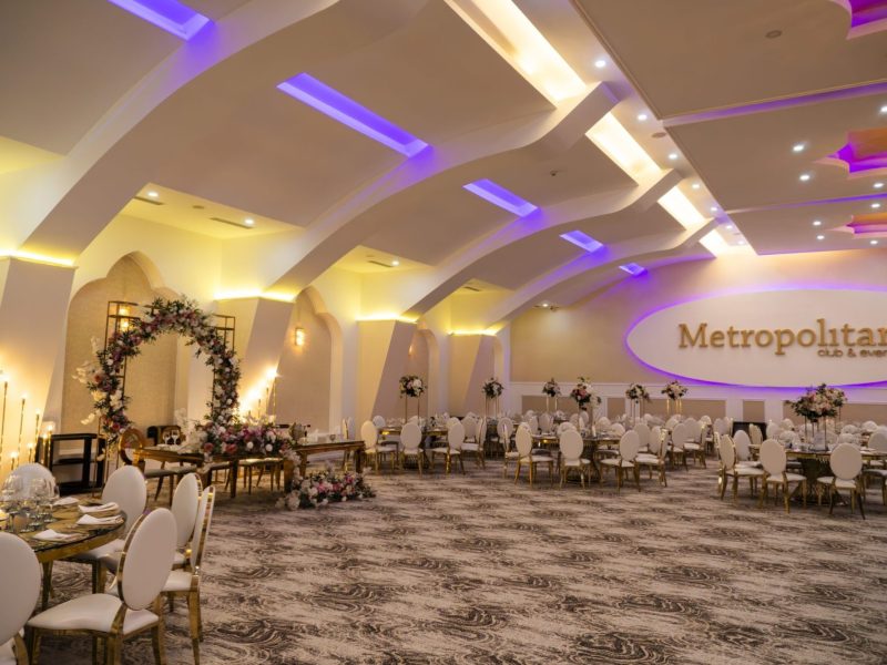 Metropolitan by Monarh – Salonul Portofino