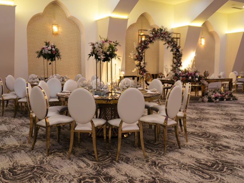 Metropolitan by Monarh – Salonul Portofino