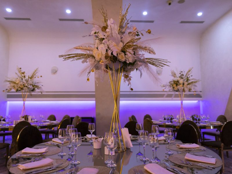 Metropolitan by Monarh – Salonul Adelaide