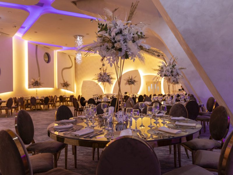 Metropolitan by Monarh – Salonul Adelaide