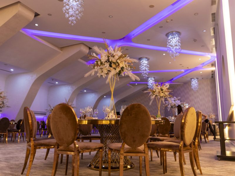 Metropolitan by Monarh – Salonul Adelaide